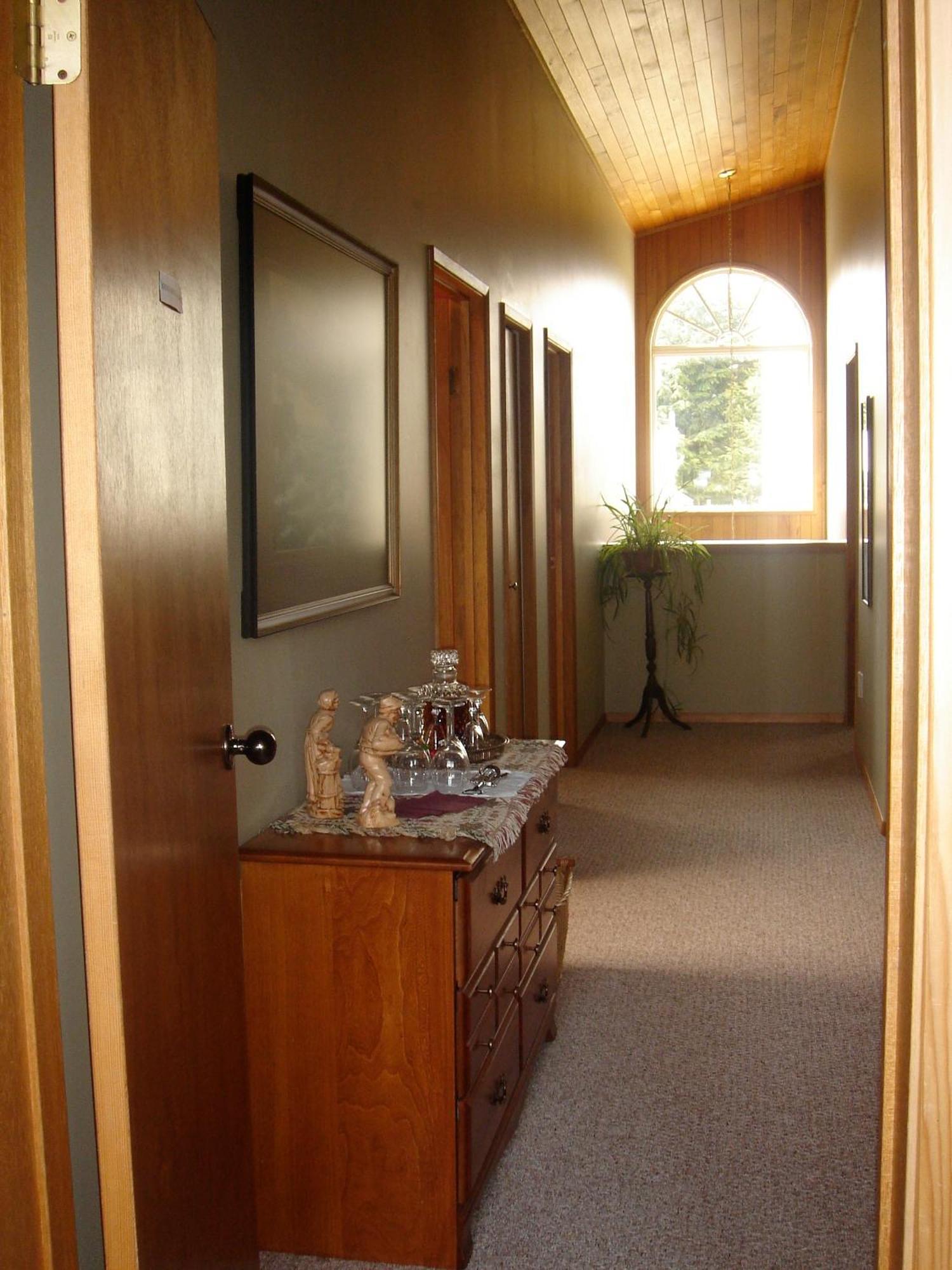 Moon And Sixpence Bed and Breakfast Ucluelet Buitenkant foto